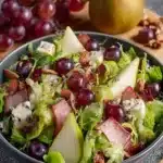 Herbstsalat mit Birne & Traube: Frisches, leichtes & schnelles Rezept 145 159